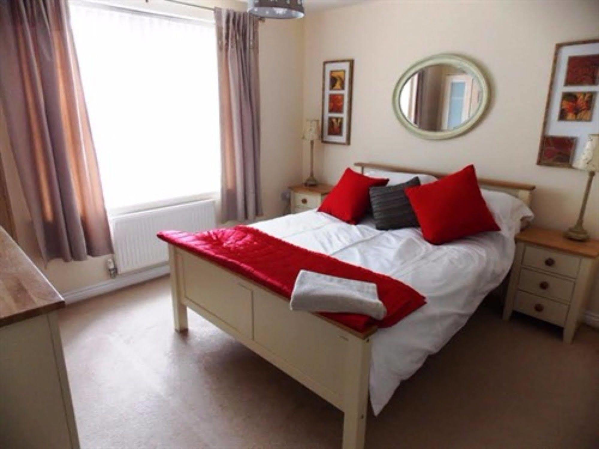 Apartments Middlesbrough Стоктън он Тийс Екстериор снимка