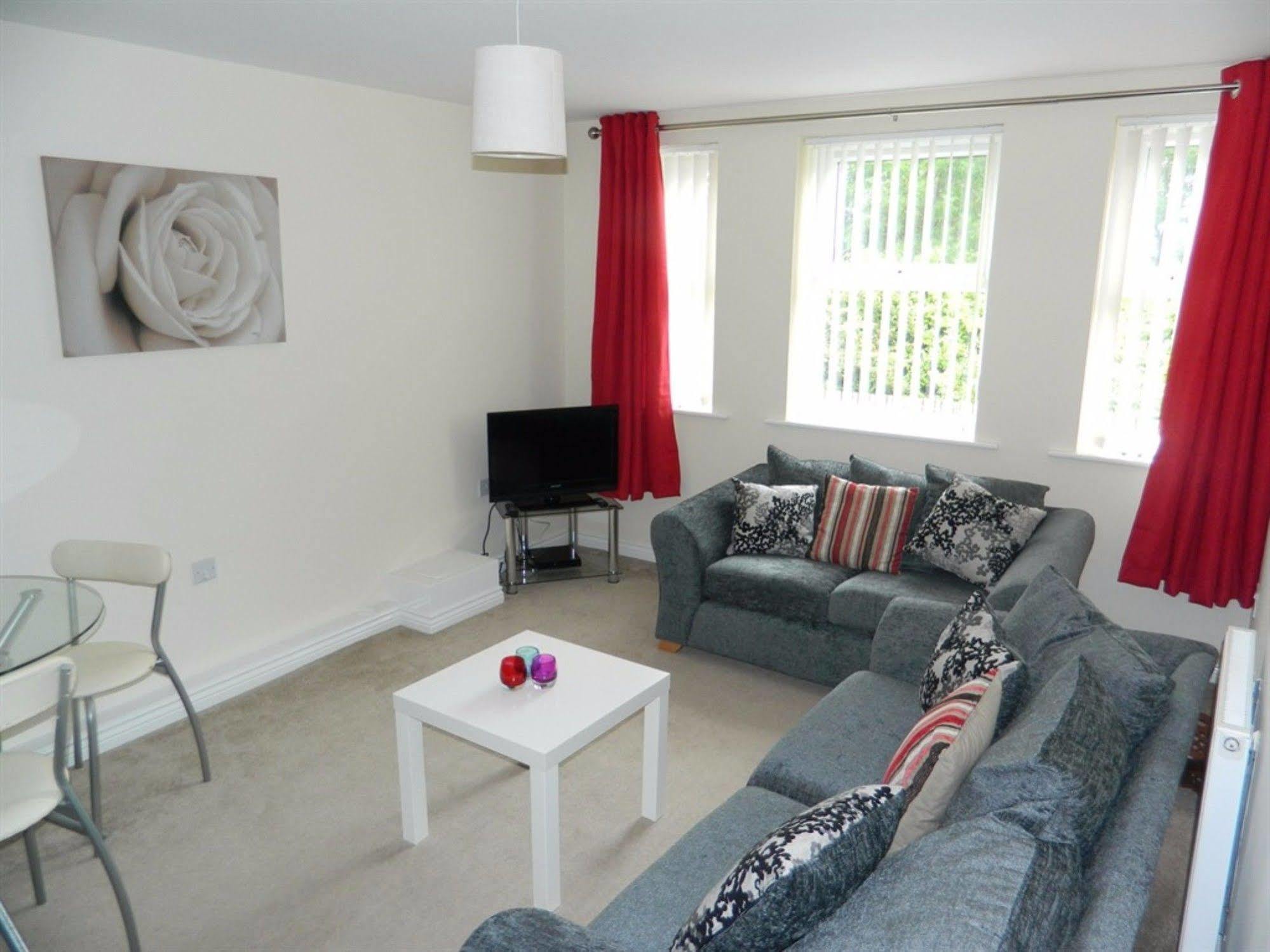 Apartments Middlesbrough Стоктън он Тийс Екстериор снимка
