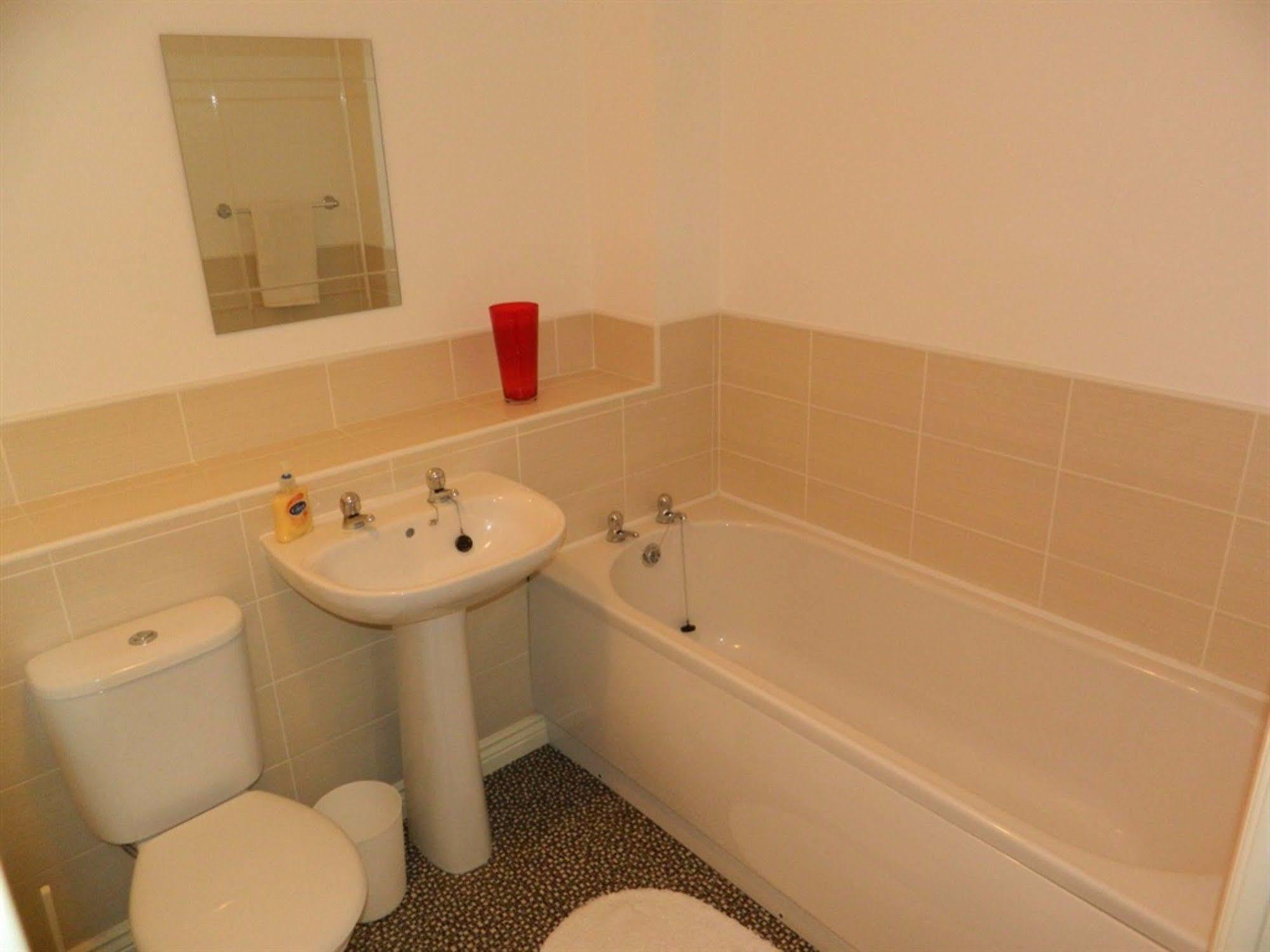 Apartments Middlesbrough Стоктън он Тийс Екстериор снимка
